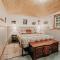 72MF - Rustic - Pets Ok - Sleeps 2 cabin