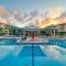 Holiday Inn Resort Grand Cayman, an IHG Hotel - George Town