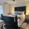 Adorable Self Check-in Guest Suite w/Private Patio - Royal Palm Beach