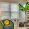 Centrally Located Home with Patio in Oklahoma City - Оклахома-Сити