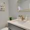 Centrally Located Home with Patio in Oklahoma City - Оклахома-Сити