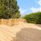 Surrey Stays - 4 bedroom house, sleeps 9, 2 bathrooms, CR5, near Gatwick Airport - Banstead