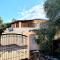 Villa Scogliera - Appartamenti con veranda a circa 700 mt dalla spiaggia di Fuile e Mare