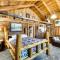 Remote Escape Klamath Falls Cabin By Lake and Hikes - Klamath Falls
