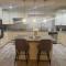 Renovated 3bedroom 2.5bath 2 story house w/ garage