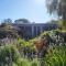 The Dunes - King Studio - 50m from Scamander Beach