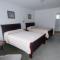 White Fang Motel