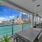 QV Upmarket Waterfront Apartment - 787 - Окленд