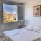 Appartement avec balcon, jardin, et accès plage - FR-1-361-492