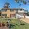 Stunning 5 BD house by the Lake - Berkeley Vale