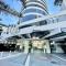 Oracle (2) 2101 - Gold Coast