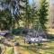 3 Bedroom Stunning Home In Fristad