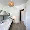 Villa SeaShell - Luxurious renovated gas station