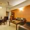The Solace Hotel - Nehru Place