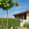 Maison avec grange & piscine vue sur les Pyrénées - Puymaurin