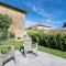 Maison avec grange & piscine vue sur les Pyrénées - Puymaurin