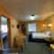 Columbia Point Resort - Kettle Falls