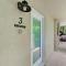 Sea Grape Inn 3 - BEACHFRONT Property - 朗博特岛