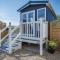 The Studio - 1 Bedroom Cabin - Amroth