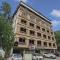 Super OYO Townhouse OAK Hotel Belsons Taj Mahal