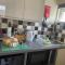 Auntie Bett's - Cosy double ensuite room with mini kitchen - Kingsbridge