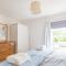 Vine Cottage by Bloom Stays