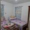 Saras room