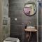 El Mundo Suites