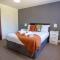 Heartland House, 7 Spacious Bedrooms Sleeps 4 plus, near NEC, JLR,BHX