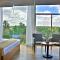 Belmont Boutique Hotel - Free Airport Shuttle Service