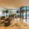 Radiant 1BR in Burj Royale - Downtown Dubai