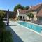 Le Clos des Buis 2 gîtes 6CH 4 SDB 4 WC
