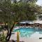 Dorman Suites