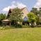 Peacefully located villa with stunning garden and hot tub - Oostkamp