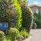 Luccombe Villa Holiday Apartments