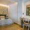 Black Rocks Luxury Seafront Beach Suite