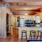 667 Summit Dr