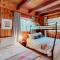 667 Summit Dr