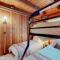 667 Summit Dr