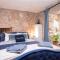 Heritage Stone House Retreat -Free parking