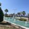 BRAND NEW 1+1, 70 M SEA, LUXURY COMPLEX, LARGE POOL, TENIS, GARAGE, GYM - ألانيا