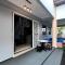 YB Guest House 4 Bilik 5 Katil