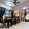 YB Guest House 4 Bilik 5 Katil