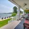 Bayfront White Stone Escape with Private Beach! - White Stone