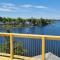 Loza house adirondack skydeck unit lake front - Plattsburgh