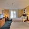 Fairfield Inn & Suites by Marriott Milwaukee Airport - Oak Creek