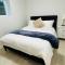 New 2 bedrooms King & Queen beds Guest suite - Surrey