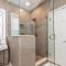 Beautiful 4 BR, 4.5 Bath, Executive Home w In Ground Pool & Handicap Accessible! - 路易斯威尔