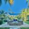 Stunning Beachfront Condo With Private Beach, Las Terrenas-El Limón