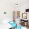 Peris Rooms